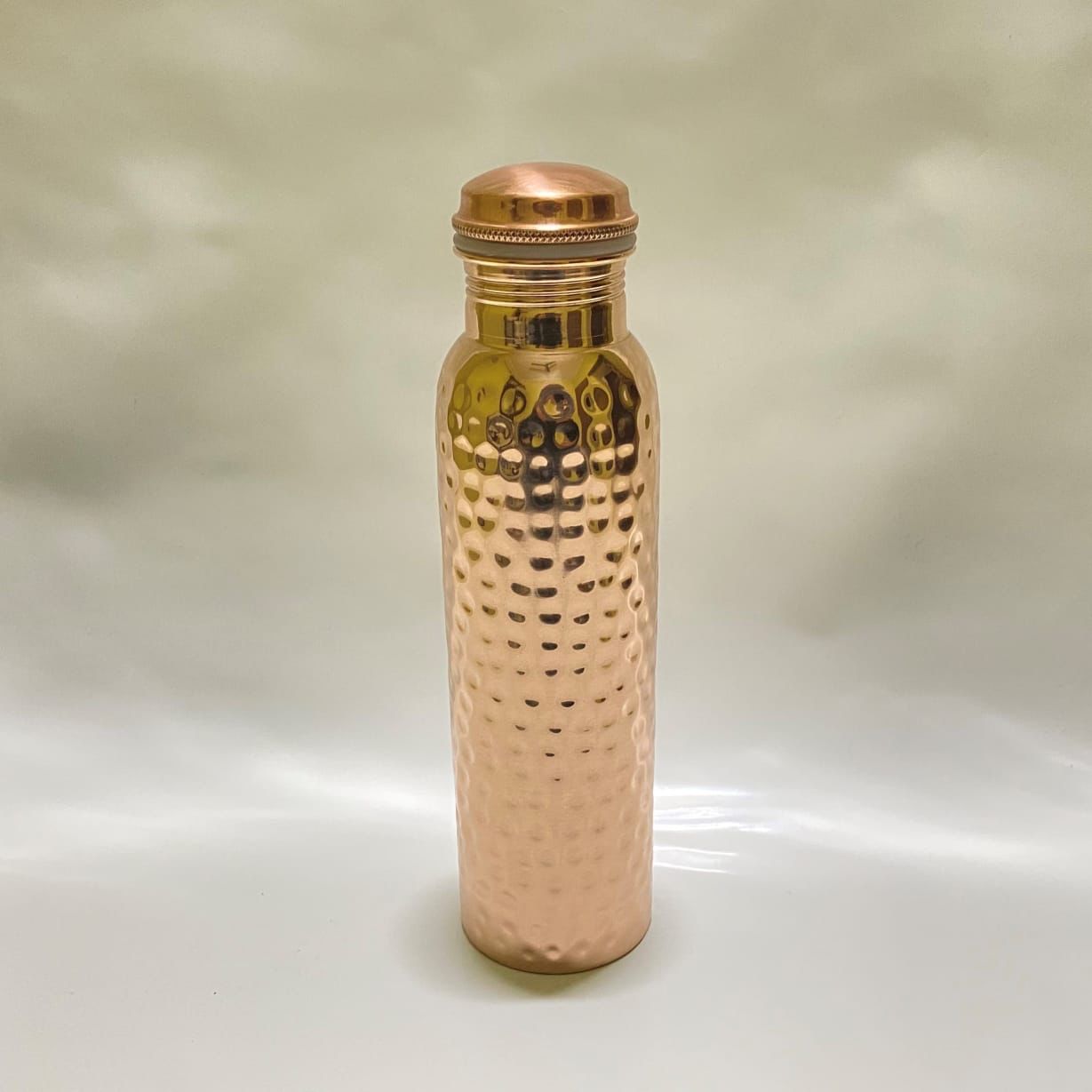 HAMMERED COPPER BOTTLE - 950 ML