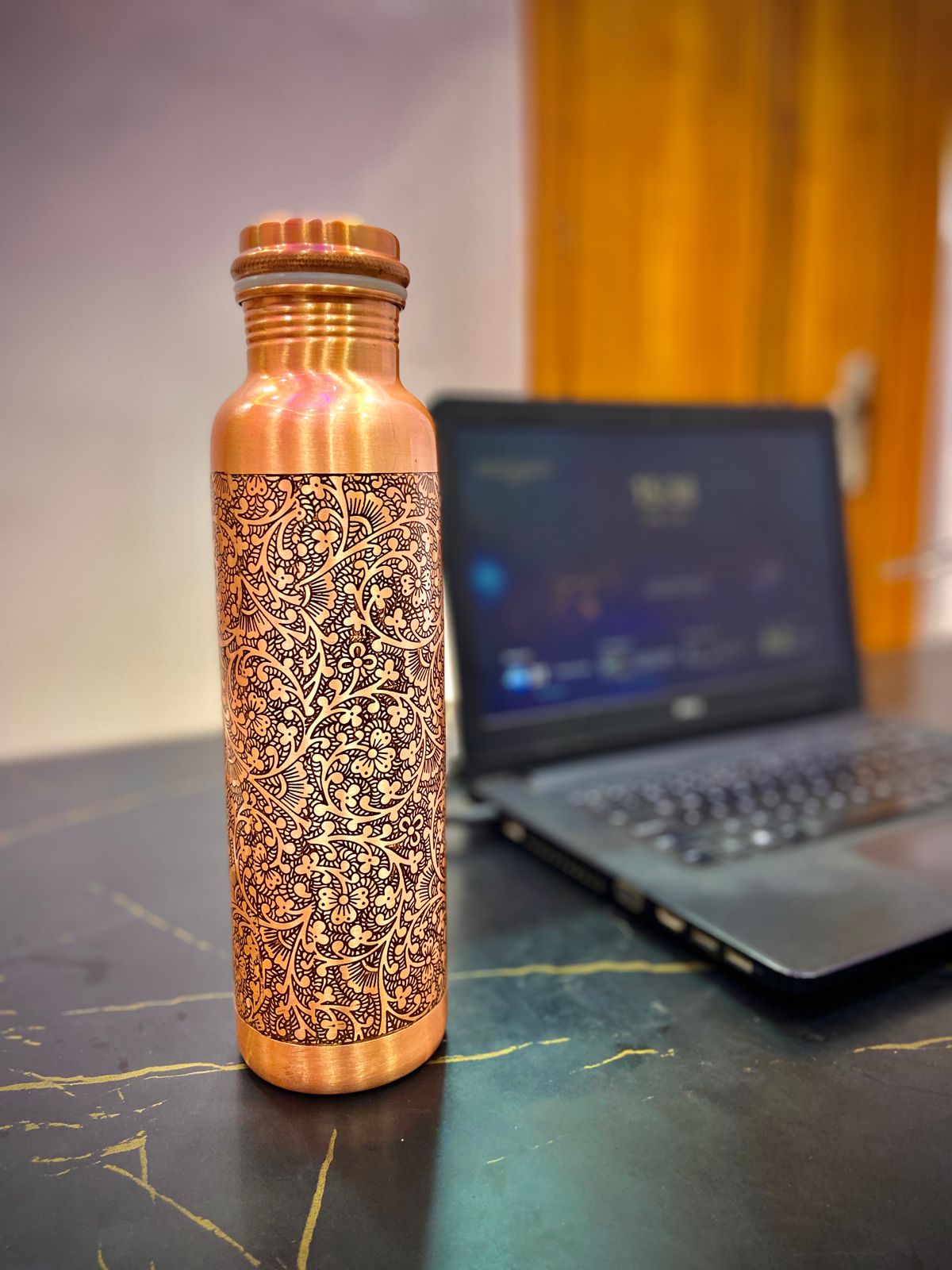 EACHING DESIGN COPPER BOTTLE -950ML
