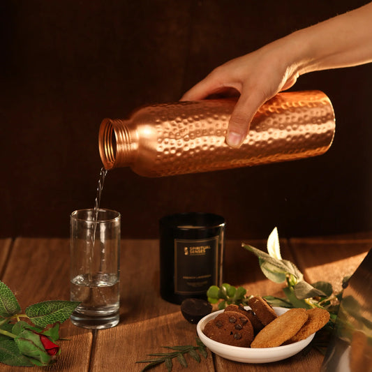 HAMMERED COPPER BOTTLE - 950 ML